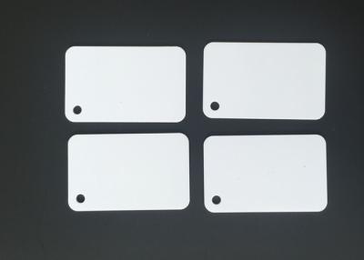 Κίνα Το αδιάβροχο UHF PVC RFID έξυπνο κρεμά τη διαχείριση κοσμήματος ετικεττών, 2m που διαβάζουν προς πώληση