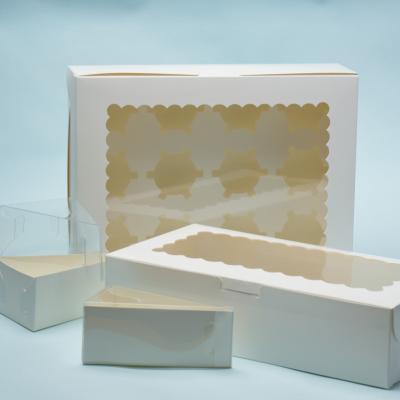 China Recycled Materials Wholesale White Brown Kraft Paper Cake Box For Bakery, Cake Cupcake Box Packaging With Clear Windows for sale