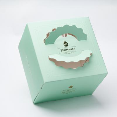 China Disposable Cake Box Custom Printing Cupcake Box Cardboard Material Paper Box for sale