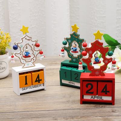 China America's Wholesale Creative Wooden Christmas Calendar Decoration Ornaments Mini Wooden Date Christmas Decoration Small Gifts for sale