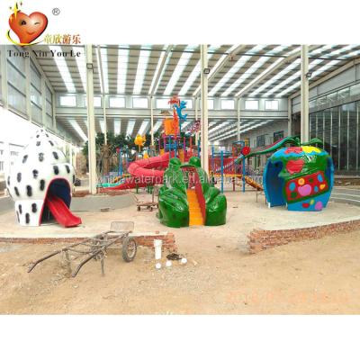 中国 Fiberglass Water Play Equipment For Sale 販売のため