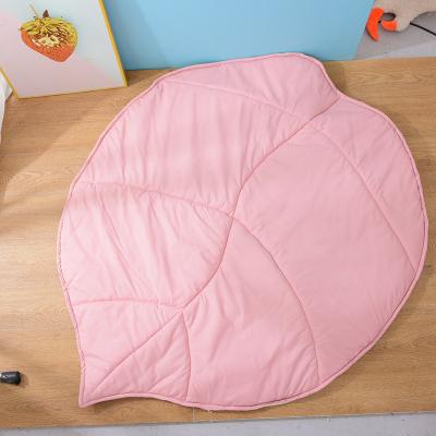 China Pophorn Leaf Shape Eco-Friendly Play Mat Baby Sence Baby Splat Customized Wholesale Custom Anti Slip Floor Play Mat For Children for sale