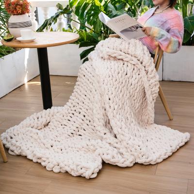 China Anti-Static Pophorn Pillows Custom Knitted Blanket Home Woven Gray Orange Throws Chenille Modern Throw Blanket for sale