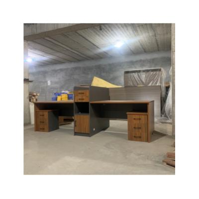 China Modern Office Desks Modern Office Table Modern Office Desks High End Office Furniture for sale