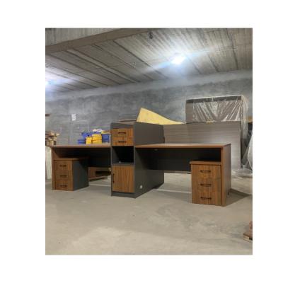 China Simple modern direct sales modern European office factory computer desk for sale