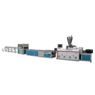 China Automatic Long Service Life Pp Sheet Wpc Extruder Machine for Making Plastic Products for sale