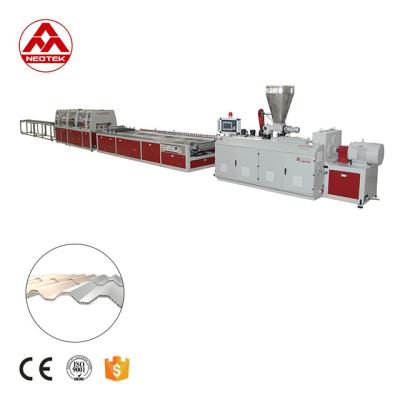 China Applied to  factary  buiding PVC Hollow Sheet Extrusion Line for Transportation for sale