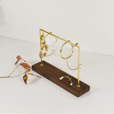 China Display Devices Latest Design In Metal Jewelry Stand In With Metal Earing Wooden Base Handmade Stand In New Design In Wholesale Price for sale