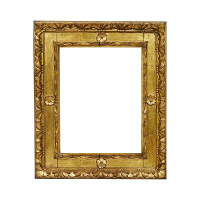 China High-end intricate large-size exhibition pure solid wood museum frame retro European classic gold leaf frame oil painting frame pure hand-carved for sale