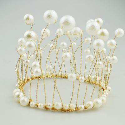 China Cake Decortion Cake Topper Gold Crown Cake Decoration for Birthday or Wedding Party for sale