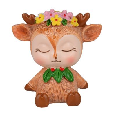 China Cute Cake Topper Party Desktop Decoration Resin Ornament Christmas Home Decor Deer Figure Toys Decor Deer Figurines for sale