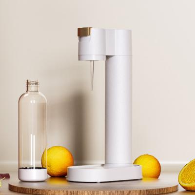 China Easy Operation/Healthy/Portable Unique Portable Soda/Energy Drink Soda Water Maker Home Wholesale Soft Drink Soda and Soda Water Maker Sparkling Water for sale