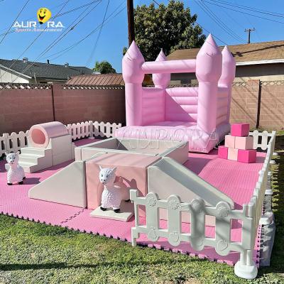 China Kids soft play equipment daycare center indoor playground equipment indoor pink Te koop