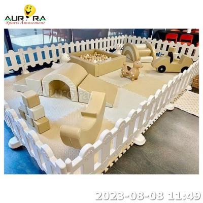 Cina Soft Play Equipment Slide Indoor Soft Play For Kids Soft Play Set Equipment Brown in vendita