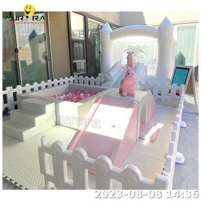 China Juguetes de juego al aire libre Equipo de juego al aire libre Indoor Soft Play Rosa con portero en venta