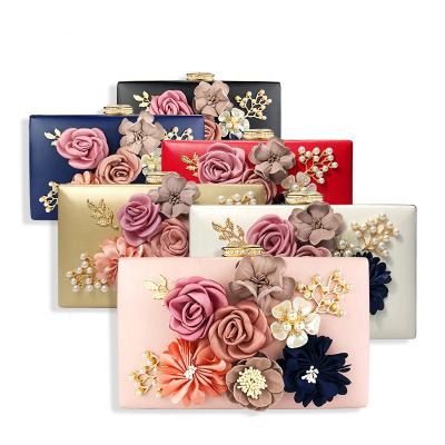 China Hot Selling Flower Handmade Clutch Bag Evening Purse Vintage Party Clutch Bag Wholesale Custom Women's Handmade Evening Clutch Bag for sale