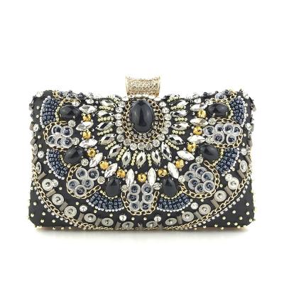 China Wedding Crystal Beaded Handbag Rhinestone Embroidered Evening Clutch Bag Fashionable and Elegant Women Party Evening Purse Clutch Bag for sale