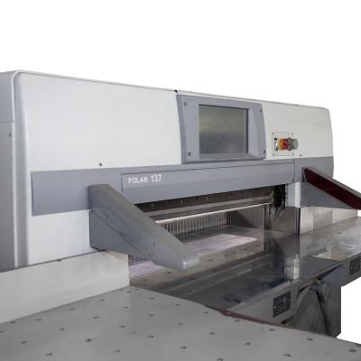 China Volume Production Fully Automatic Paper Cutter Machine with Low Noise and High Speed for sale