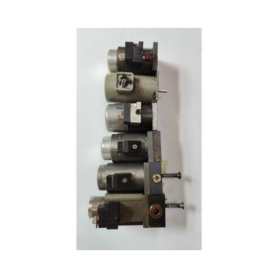 China Polar 42V 12 Volt 2 Way Hydraulic Solenoid Valve Cutting Accessories Video Technical Support After Service for sale