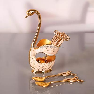 China Viable Vintage Metal European Creative Gold High End 6 Teaspoon With Swan Holder Gift Set for sale