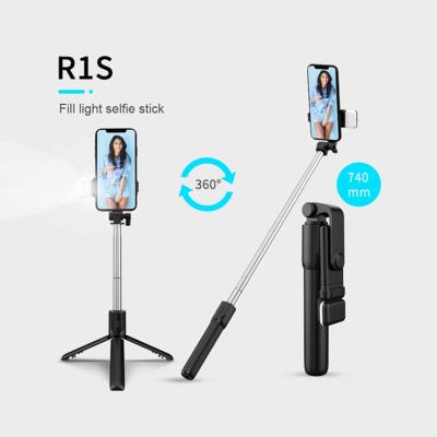 China Wireless Stainless Steel Selfie Stick Phone Holder Tripod With Light Live Streaming Telescopic And Multifunctional Portable Beauty Sufficiency for sale