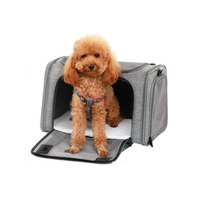 China High Quality Durable Airline Stored Cat Bag Pet Cages Carrier Hot Selling Pet Carrier Bag For Travel for sale