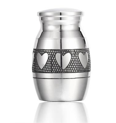 China Mini Small Urn Cremation Stainless Heart Pattern Metal Urn Pet Ash Silver Urn Cremation For Viable Steel Animals for sale