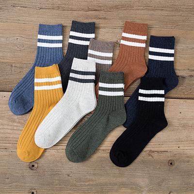 China The new autumn and winter sports mid-calf thumps men's college style sports thumps fashion striped men's socks for sale