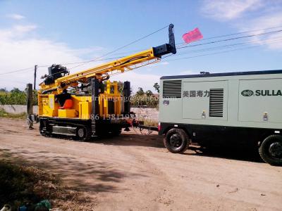 China equipo de la perforación del pozo de agua de los 400m con la fuerza hidráulica de la alimentación del motor 12T de Eaton en venta