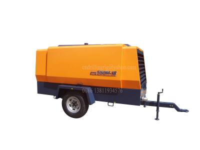 China Cummins Diesel Engine Middle Pressure Portable Screw Compressor for Hole Blasting for sale