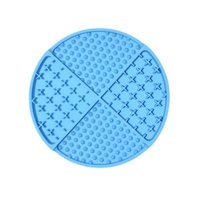 China Automatic Slow Food Tray Food Grade Silicone Silicone Round Pet Suction Cup Licking Pad Pet Supplies Slow Food Pad Pet Licking Pad for sale