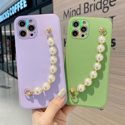 China Anti-fall Fashion Anti-drop Hanging Chain Pearl Phone Case For iphone 11 for sale