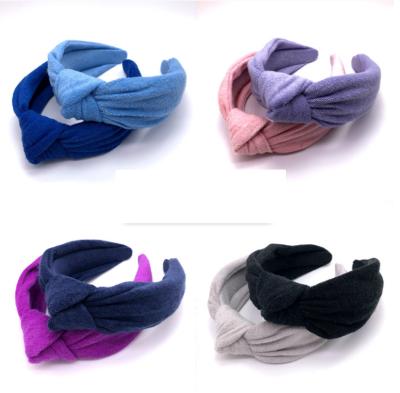 China 2021 newest ladies hair decoration custom women's headband fashion hair accessories knotted headband solid color terry towel headband for sale