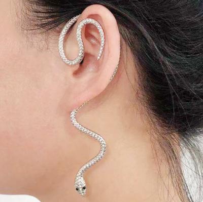 China Newest Popular Wholesale European and American Style Statement Earrings Snake Ear Cuff Silver Animal Clip On Earrings For Women for sale