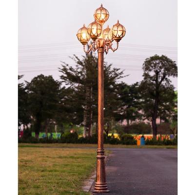 China European Style American Modern Style Outdoor Manufacturer LED Garden Lights Street Light Garden Decorative Luxury Aluminum Post Light for sale