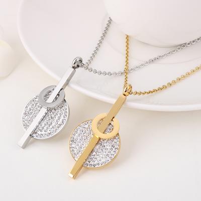 China FASHIONABLE Wholesale Cool Pendant Delicate Butterfly Sets Earring and Necklace Fashion Jewelry Set for sale