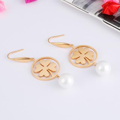 China Trendy Trendy Natural Love Earring Necklace 18k Gold Stainless Steel With Pearl for sale