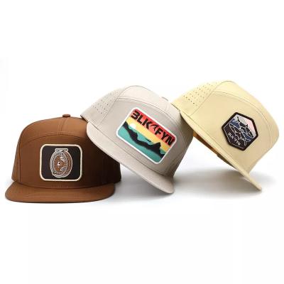 China New arrival fashion display cayler snapback cotton JOINT hat with closure for sale