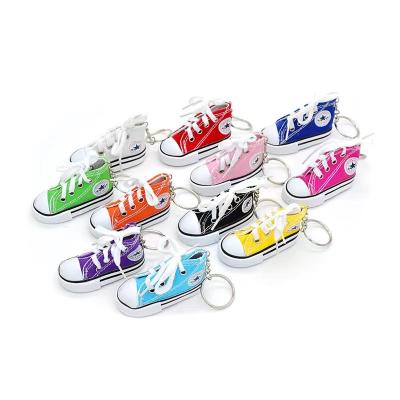 China 3d Decoration Sneaker Key Chain Canvas Sneaker Tennis Shoe Key Chain Pendants Party Jewelry Car Simulation Keyring for sale