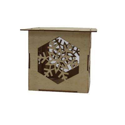 China Environmntally Friendly Cute Wooden Boxes Snowflake Decoration Small Christmas Wooden Box for sale