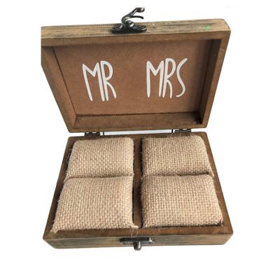 China Eco-Freindly Hot Selling Flip Lid Couples Burlap Pillow Lining Solid Wooden Ring Box Packing for sale