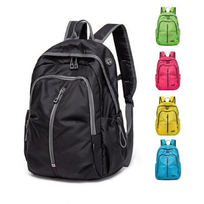 China Waterproof Expandable Gym Sports Backpacks Duffle Travelling Bags Custom Color for sale