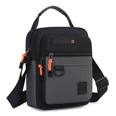 China Custom Color Logo Cycling Messenger Bag Men's Shoulder Sling Bag for sale