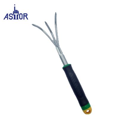 China Anti-slip Handle Mini Garden Tool Hand 3 Fork Cultivator With 3 Colors Plastic Handle for sale