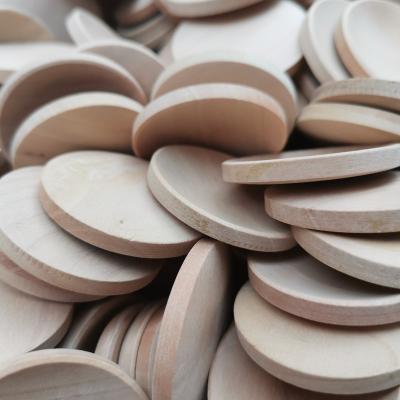 China Wooden Custom Wholesale Production Of Pear Wood White Lacquer Wooden Round Wooden Pieces for sale