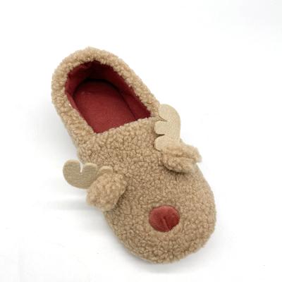 China Fashion trend winter custom warm non-slip indoor plush 3D cartoon toy scrambled animal shaped slippers for sale