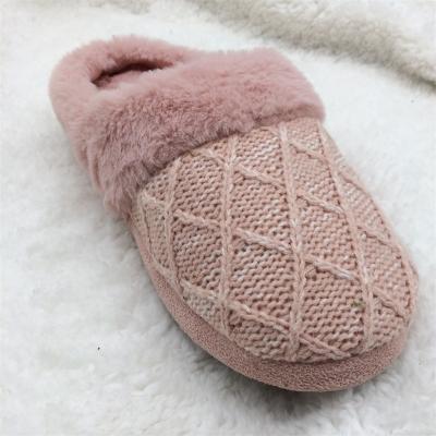 China Latest Fashion Trend Custom Made Warm Fluffy Furry Indoor Slippers Autumn Spring Fur Slides For Women for sale