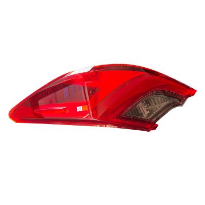 China Luces traseras de automóviles para Toyota Camry 2024 con 3 funciones Luz de freno LED señal de giro DRL en venta