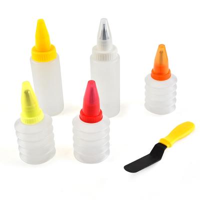 China Viable Plastic Icing Icing Tips Cake Decorating Squeeze Bottle DIY Tool Kit for sale