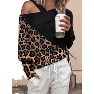 China Wholesale Anti-wrinkle Autumn Winter Hot Style New Anti-Wrinkle Printed Interesting Sloping Collar Women's Shoulder Leopard T-Shirt for sale